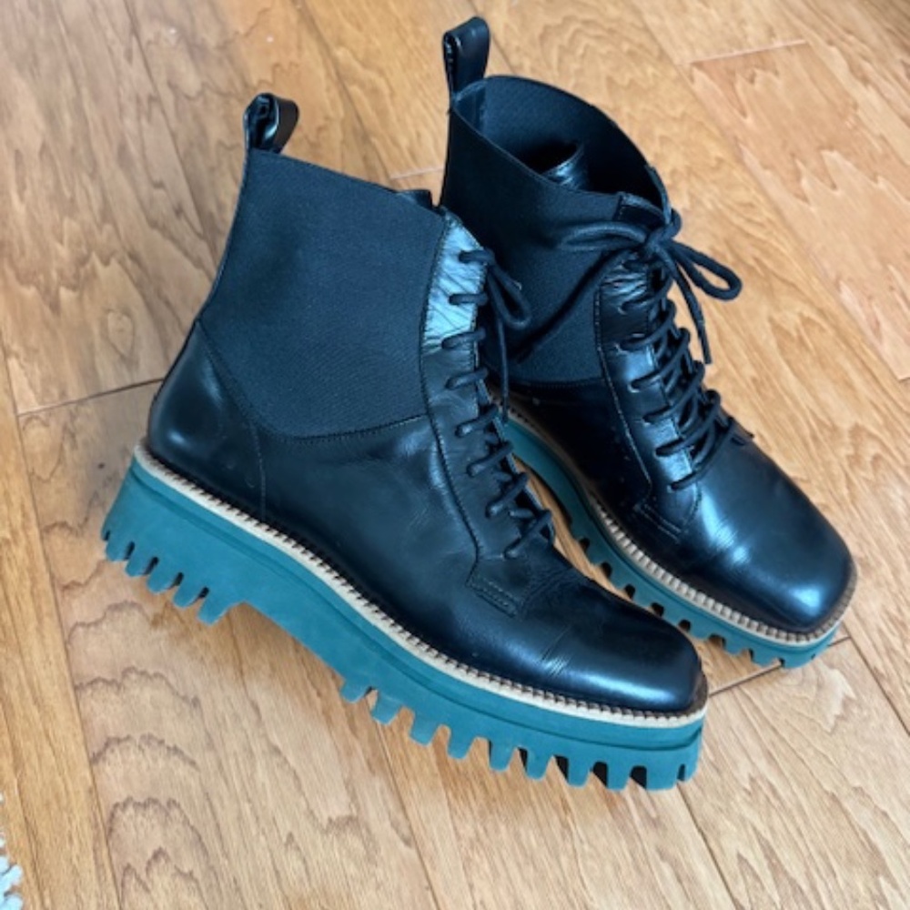PALOMA BARCELO Ridged Sole Lace Up Ancle Boots  5FERRA Size 40 EU / 10 US
